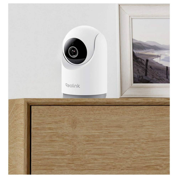 Reolink E331 5MP Indoor Baby/Pet Camera | Klikk Malta