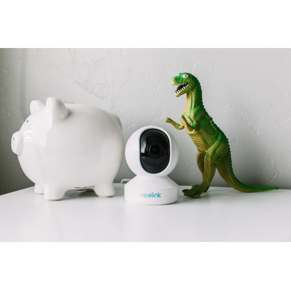 Reolink E340 5MP Indoor Security Camera | Klikk Malta