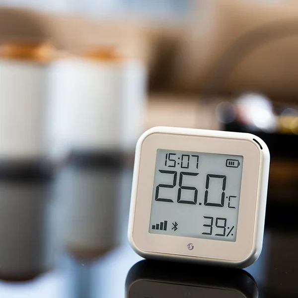 Shelly H&T Gen 3 Smart Sensor w/Display Ivory | Klikk Malta
