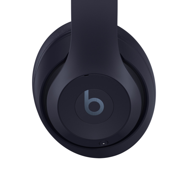 Beats Studio Pro Navy | Klikk Malta