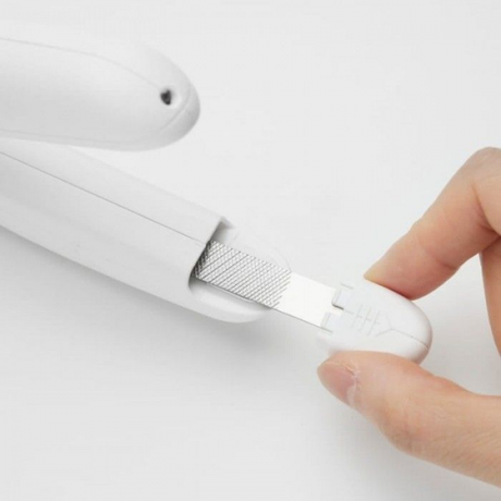 PetKit Claw Nail Clippers with LED Light | Klikk Malta