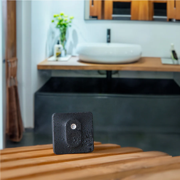 Shelly BLU H&T Smart Sensor Black | Klikk Malta