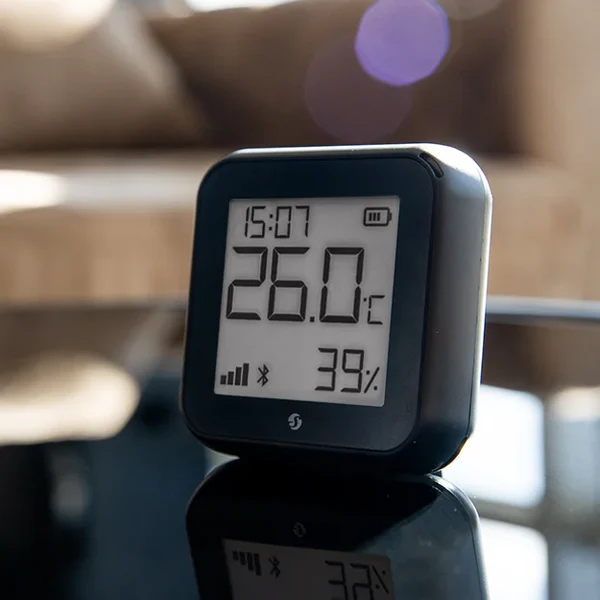 Shelly H&T Gen 3 Smart Sensor w/Display Mat... | Klikk Malta