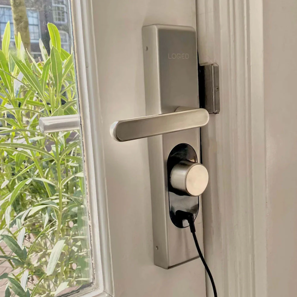 Shelly LOQED Power Kit for LOQED Smart Locks | Klikk Malta
