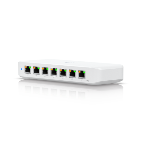 Ubiquiti UniFi 8-port PoE++ 60W Switch | Klikk Malta