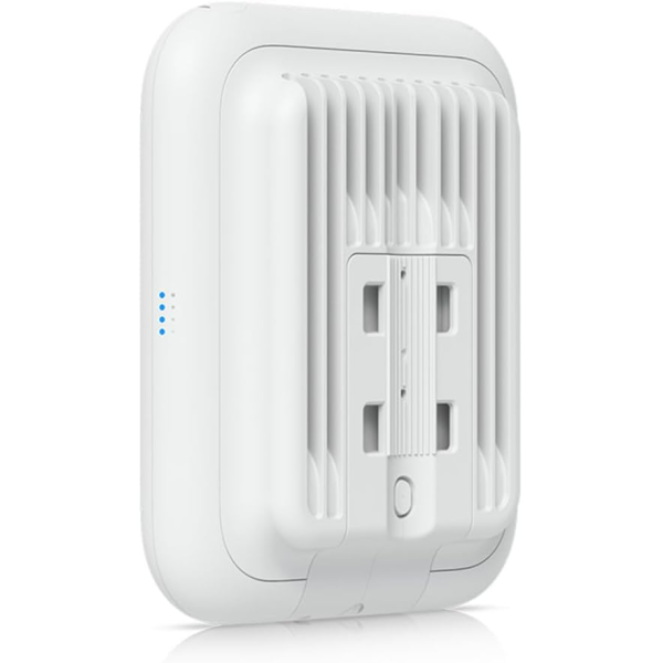 Ubiquiti UniFi UAP U7 Outdoor Access Point | Klikk Malta