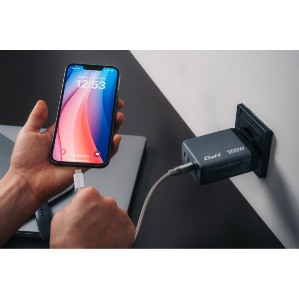 Verbatim GNC-200 200W 4-port GaN Charger | Klikk Malta