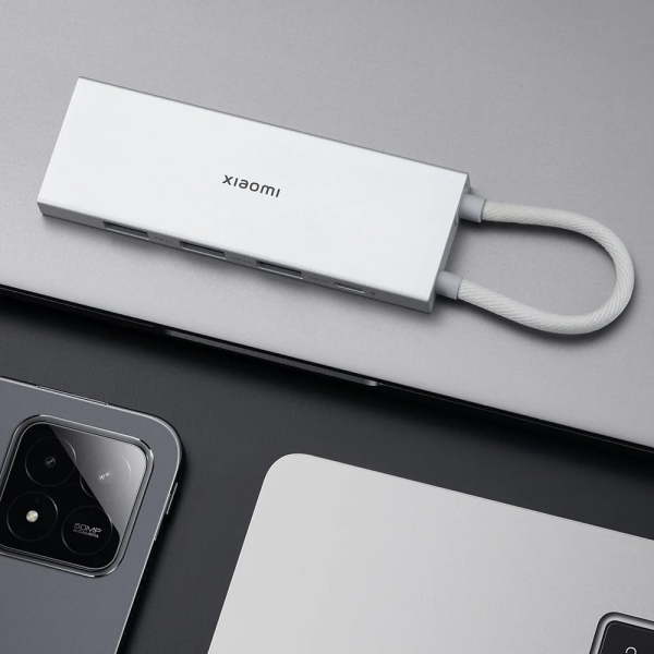 Xiaomi 5-in-1 Type-C Hub Silver | Klikk Malta