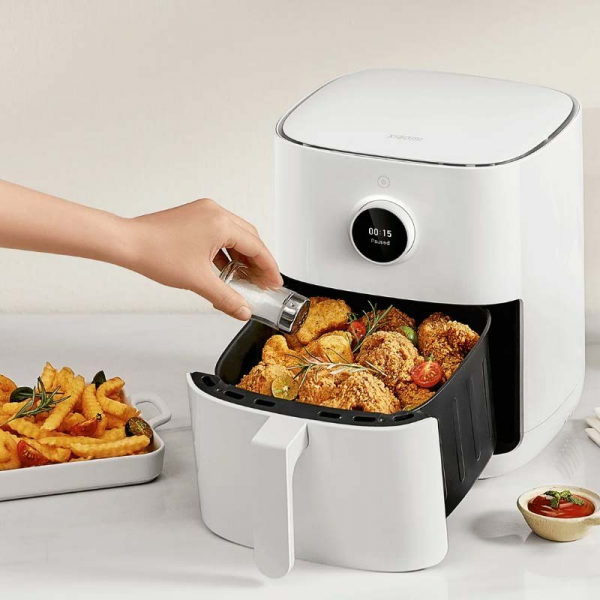 Xiaomi Mi Smart 4.5L Hot Air Fryer White | Klikk Malta